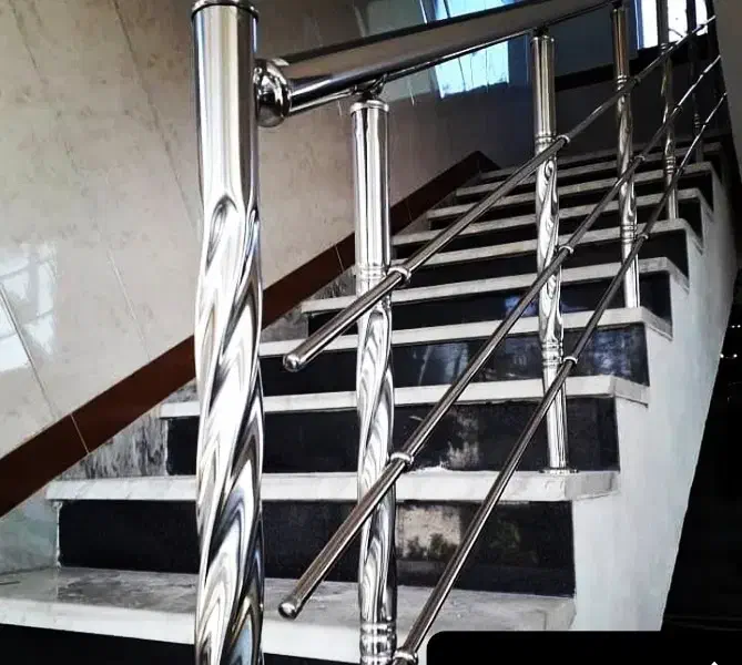 نرده استیل *پرنس*|خدمات پیشه و مهارت|تبریز, |دیوار