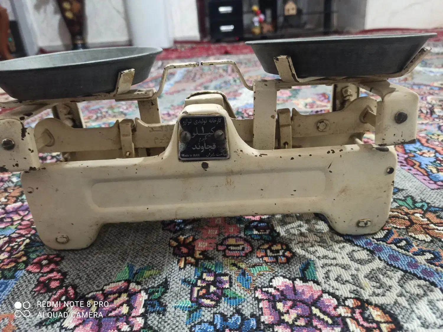 ترازو یک کیلوی خروس محلی|ابزارآلات|فردوس (کرمان), |دیوار