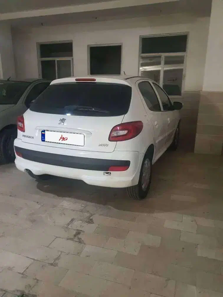 ۲۰۷ مدل ۹۹|خودرو سواری و وانت|قم, بکایی|دیوار