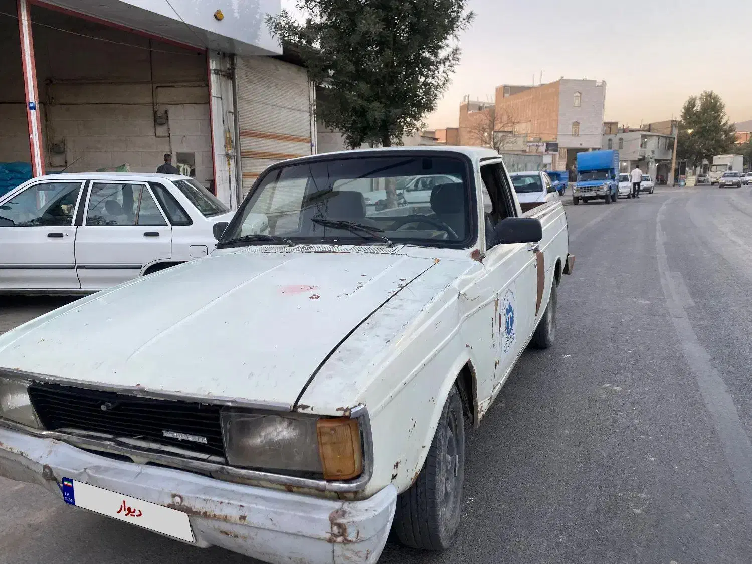 وانت ۷۹|خودرو سواری و وانت|ملایر, |دیوار