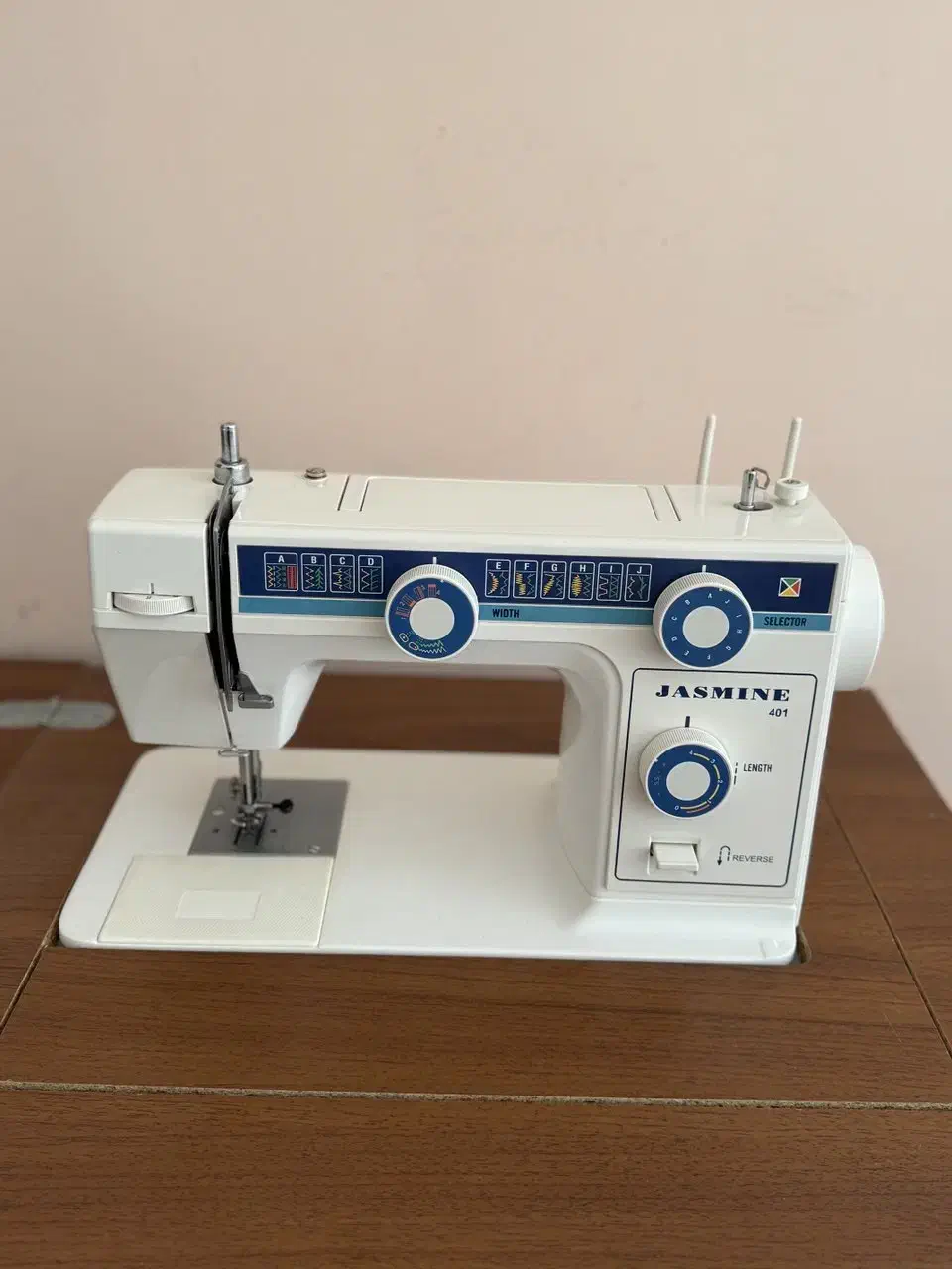 چرخ خیاطی|چرخ خیاطی و ریسندگی|سنندج, |دیوار