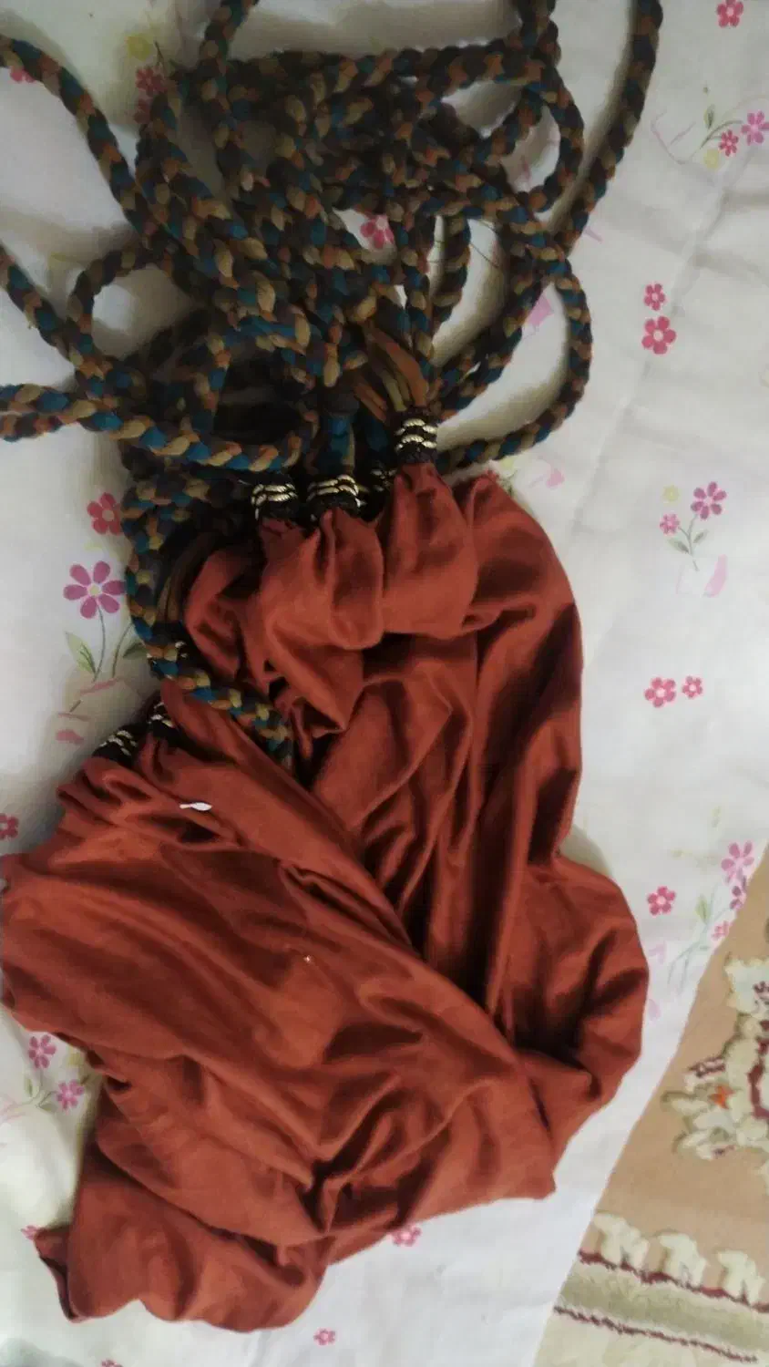 زنانه|لباس|اصفهان, خاتون‌آباد|دیوار