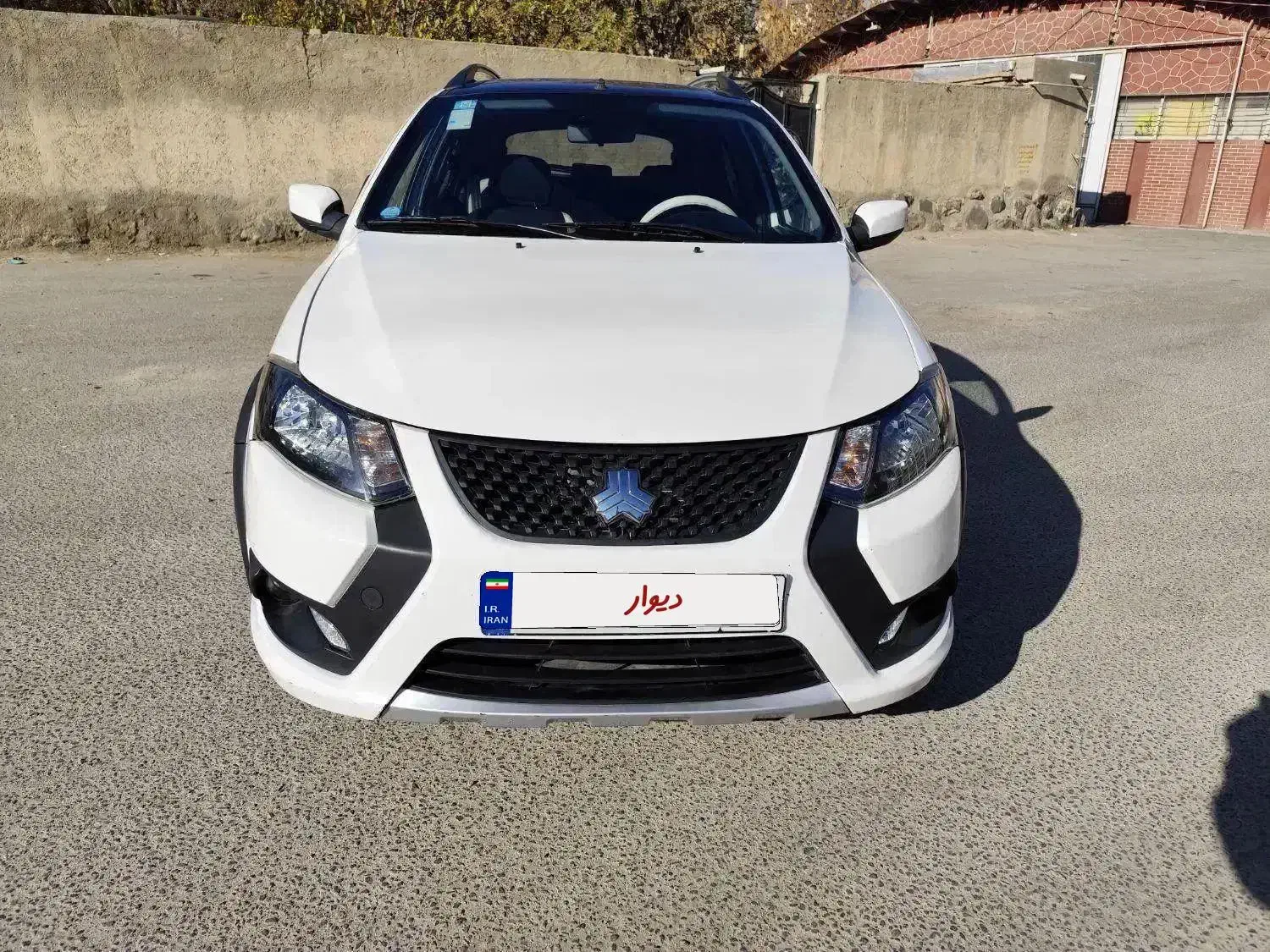 کوییک gxr سفید مشکی  اسفند۱۴۰۲|خودرو سواری و وانت|همدان, |دیوار