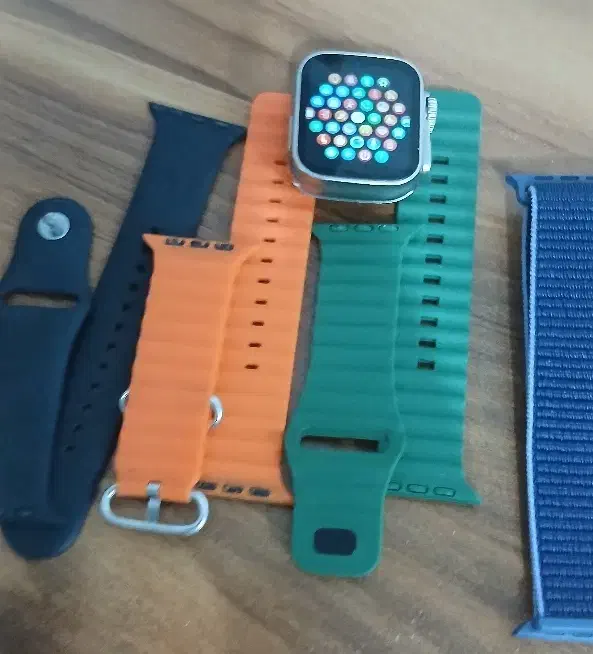 ساعت هوشمند|ساعت|خسروشاه, |دیوار