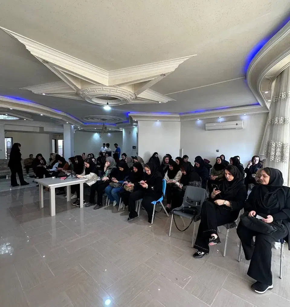 درآمد اینترنتی بدون سرمایه|استخدام بازاریابی و فروش|مهریز, |دیوار