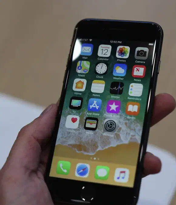 آیفون 8plus 64g|موبایل|رشت, حمیدیان|دیوار