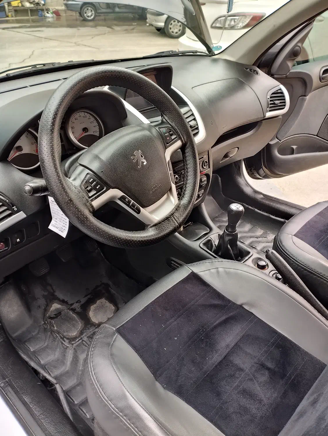 ۲۰۷ مدل ۹۷|خودرو سواری و وانت|گنبد کاووس, |دیوار