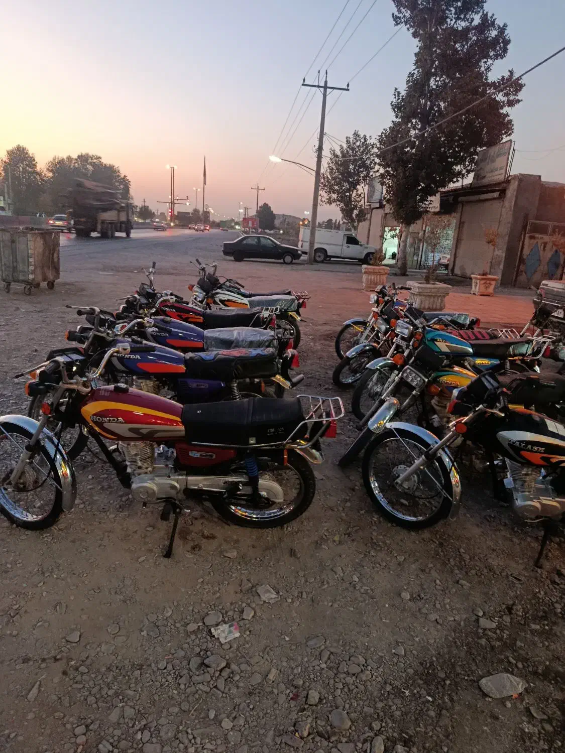 فروش عمده و تک موتور مزایده ای Honda|موتورسیکلت|هشتگرد, ینگی امام|دیوار