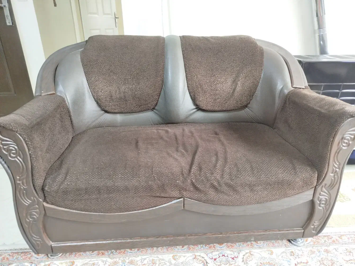 یک دست مبل ۷ نفره|مبلمان خانگی و میز عسلی|کرج, برغان|دیوار