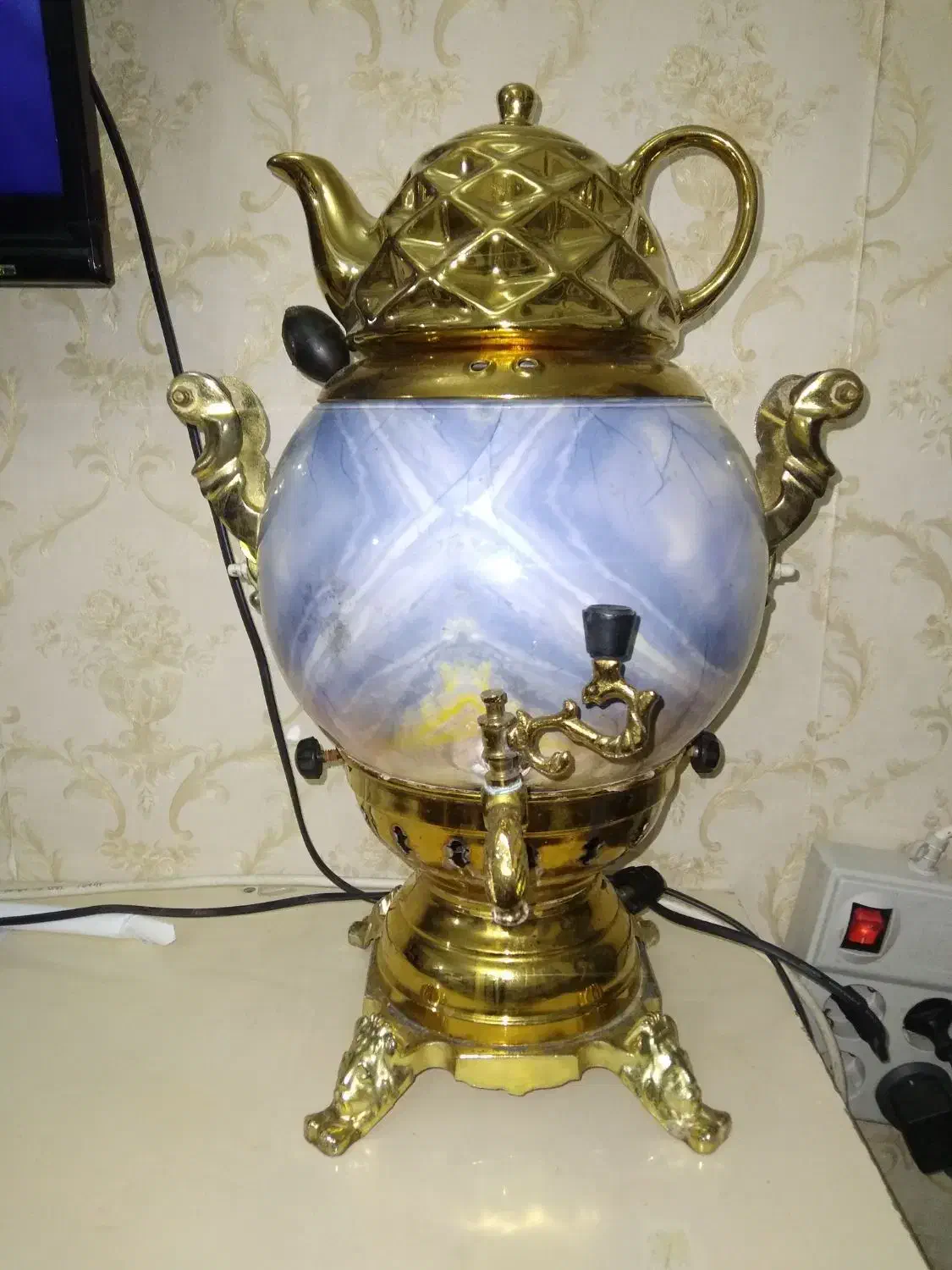 سماور گازی ۶لیتری با قوری طرح سنگی|سماور، چایساز، قهوهساز|پاکدشت, پاکدشت (مامازند)|دیوار