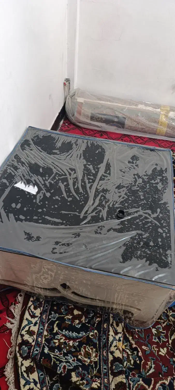 میزجلومبلی|مبلمان خانگی و میز عسلی|زاهدان, |دیوار