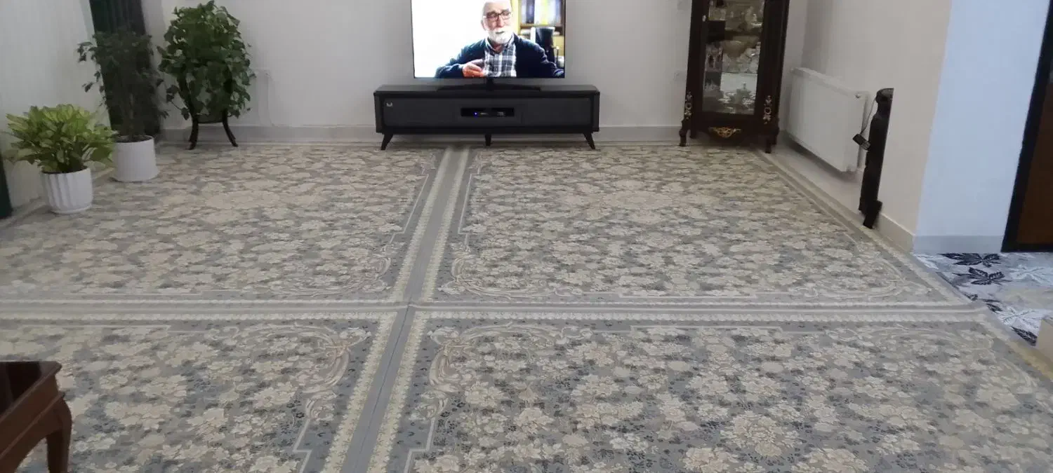 فرش ۹متری ۴عدد نقش برجسته|فرش|اسلامآباد غرب, |دیوار