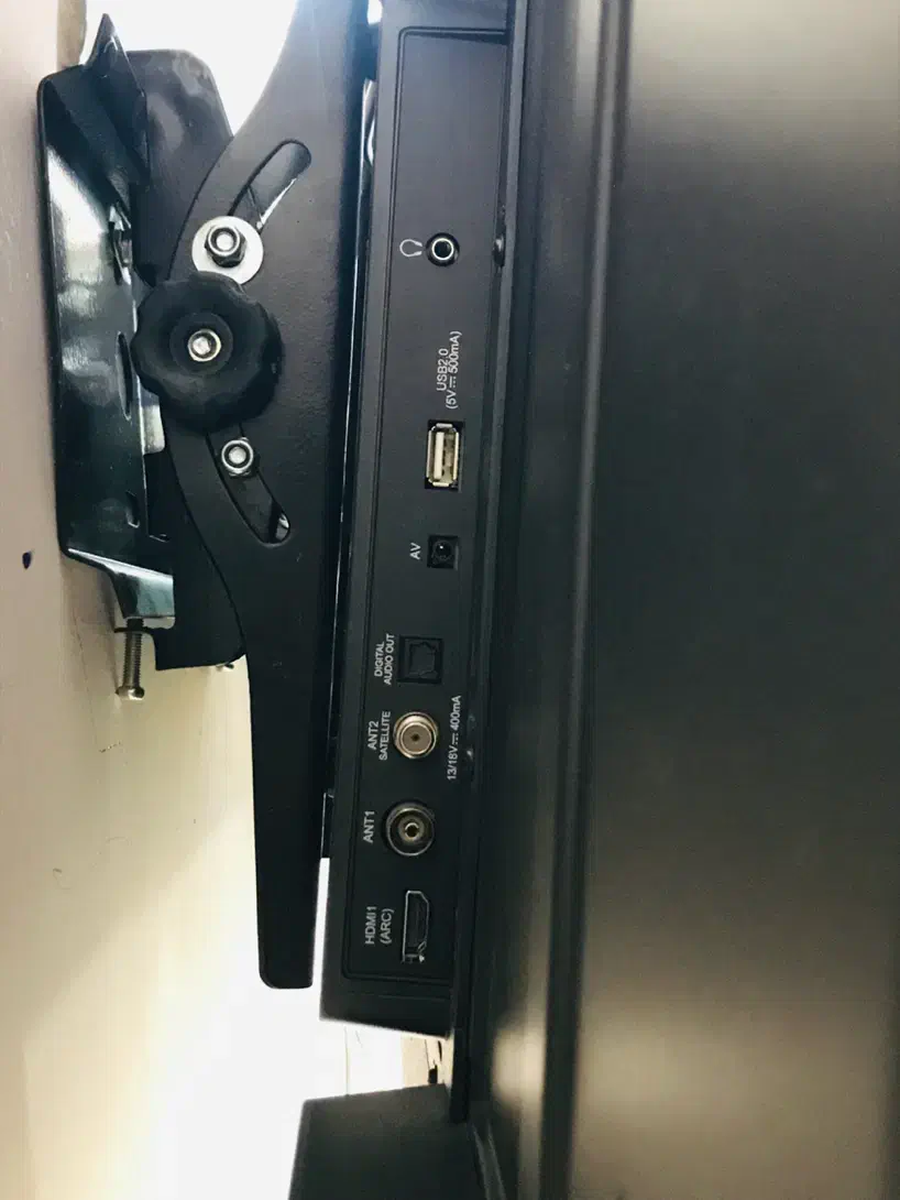 LED 43 smart uneva|تلویزیون و پروژکتور|زاهدان, |دیوار