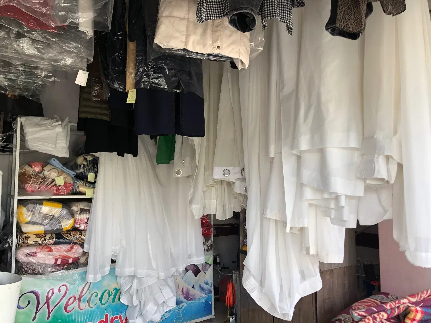 خشکشویی پرده|خدمات نظافت|بیرجند, |دیوار