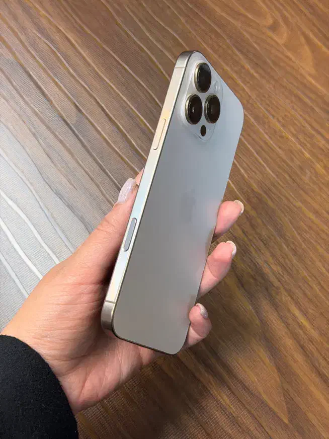 آیفون ۱۶ پرومکس دزرت ریجستر شده باتری ۹۱|موبایل|کاشان, امیرکبیر|دیوار