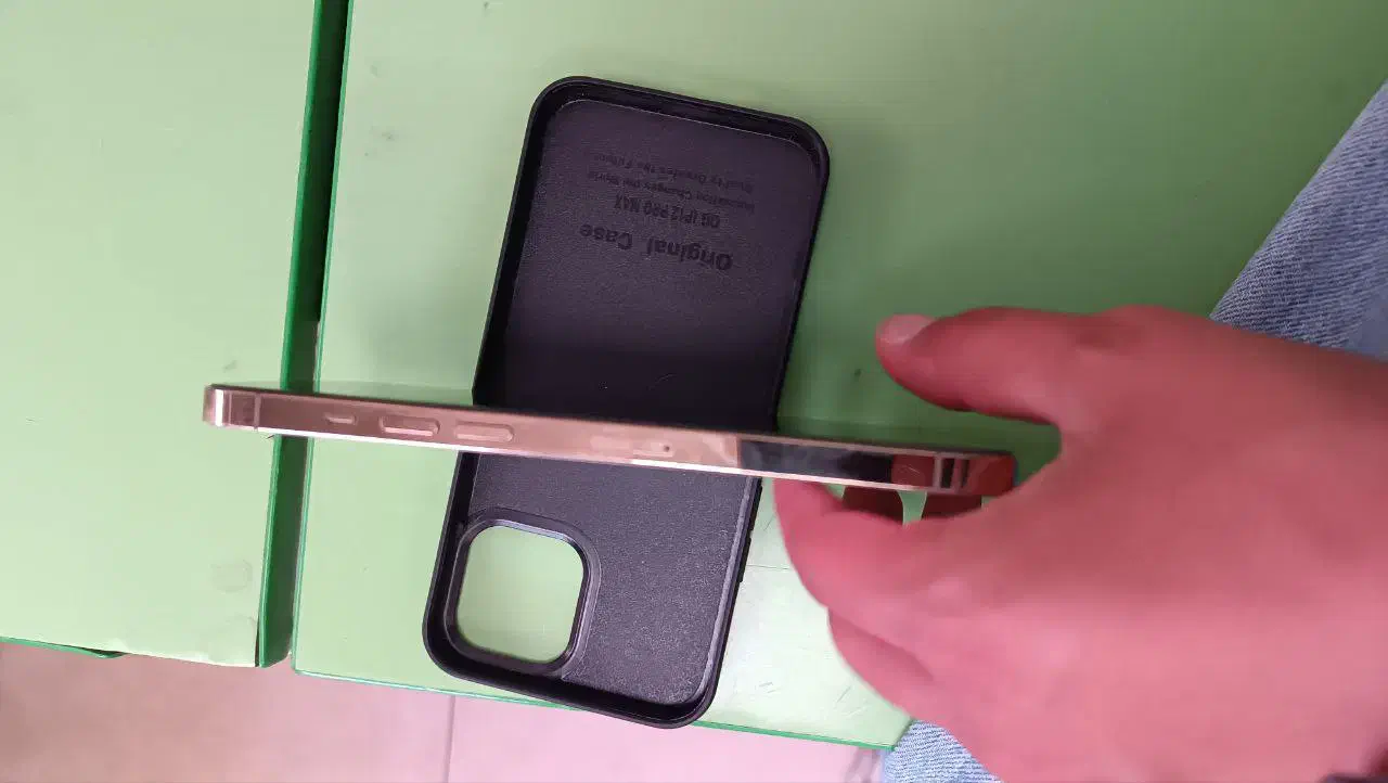 اپل iPhone 12 Pro Max با حافظهٔ ۲۵۶ گیگابایت|موبایل|کرمان, |دیوار