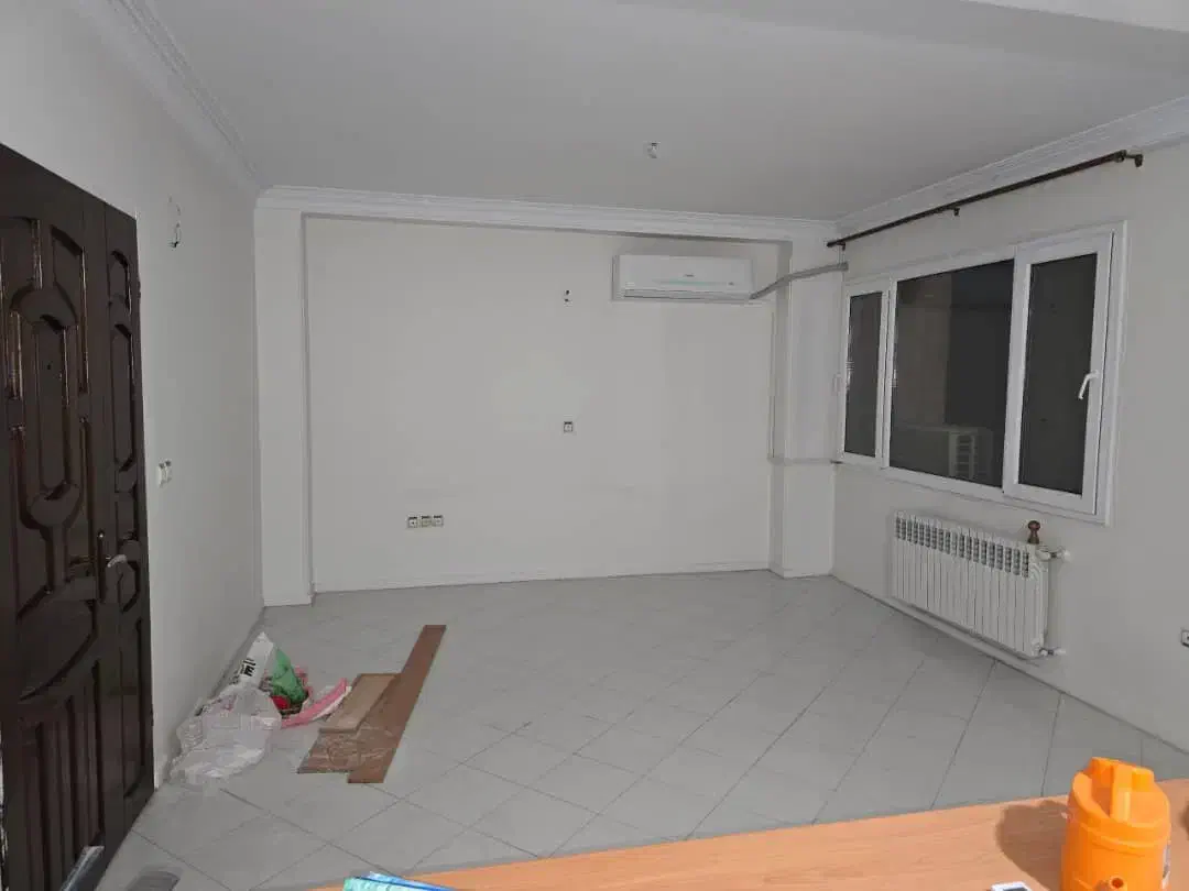 150 متر  ( شهرک غرب)