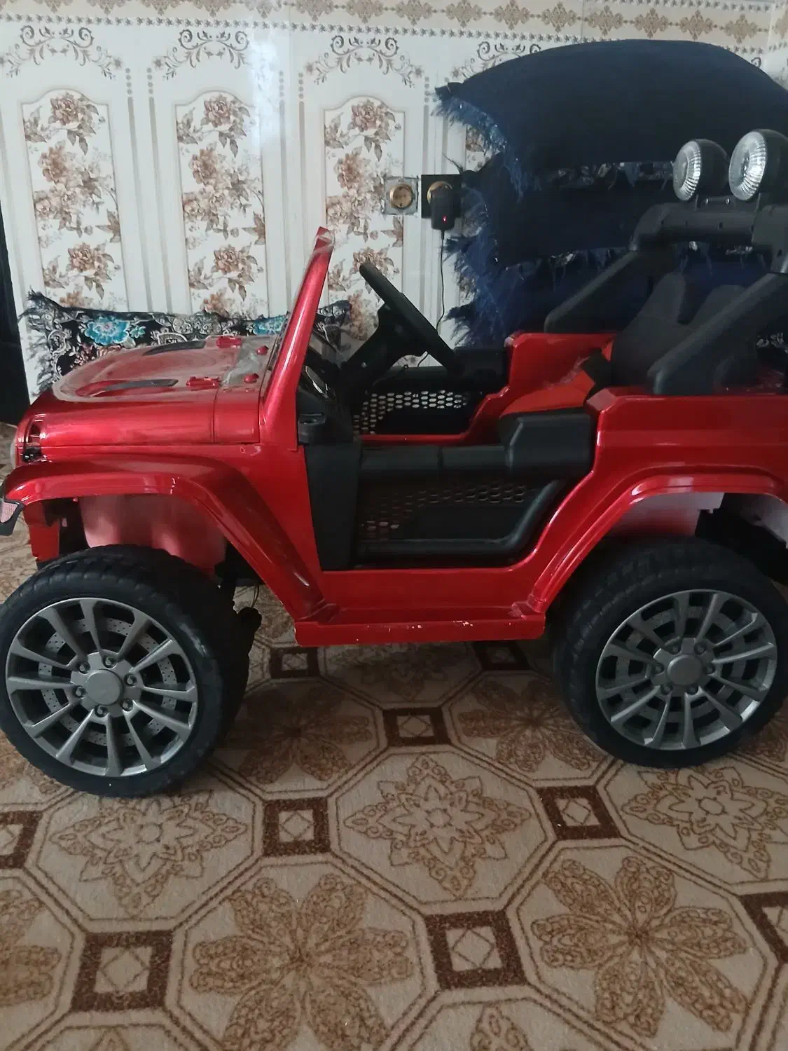 ماشین شارژی|اسباببازی بچه|بندرعباس, |دیوار