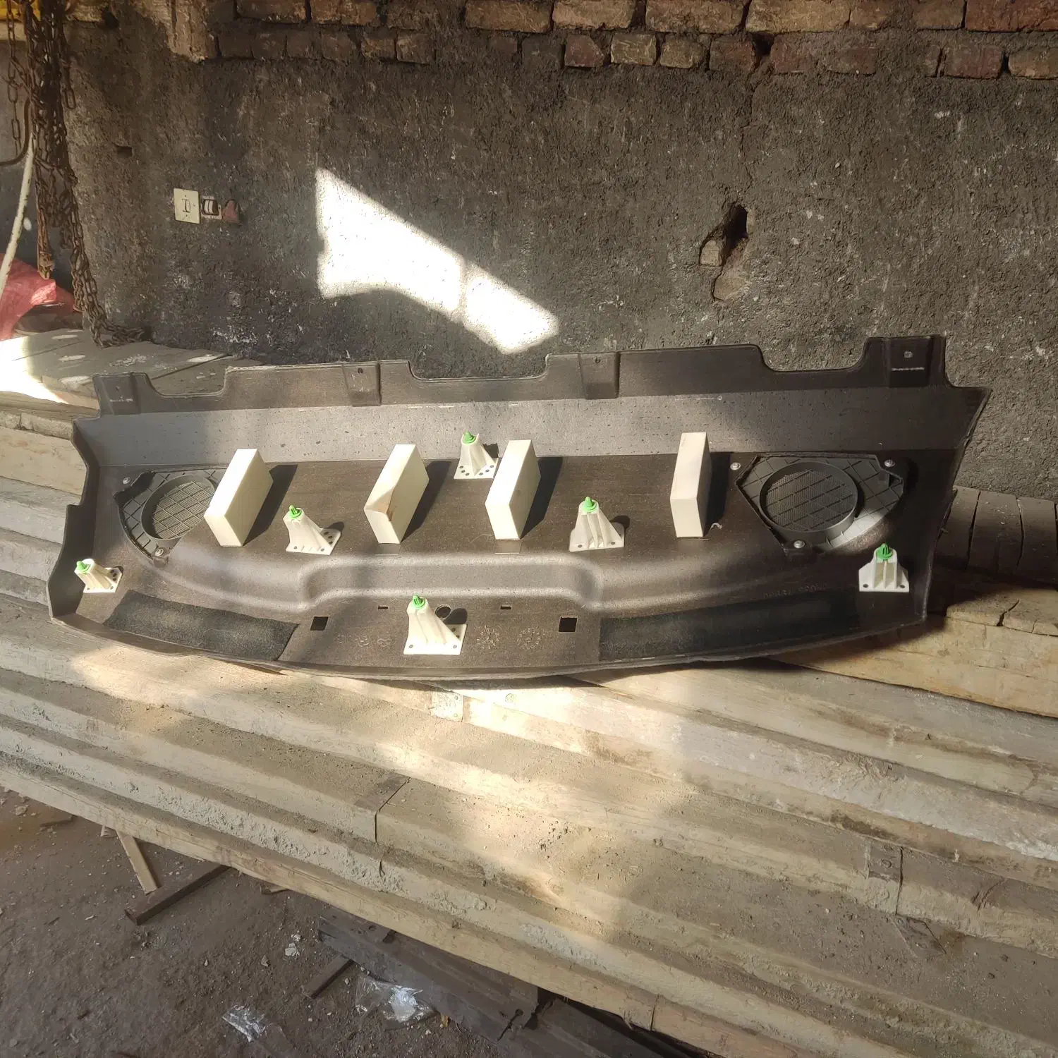 طاقچه خودرو|قطعات یدکی و لوازم جانبی|اهر, |دیوار