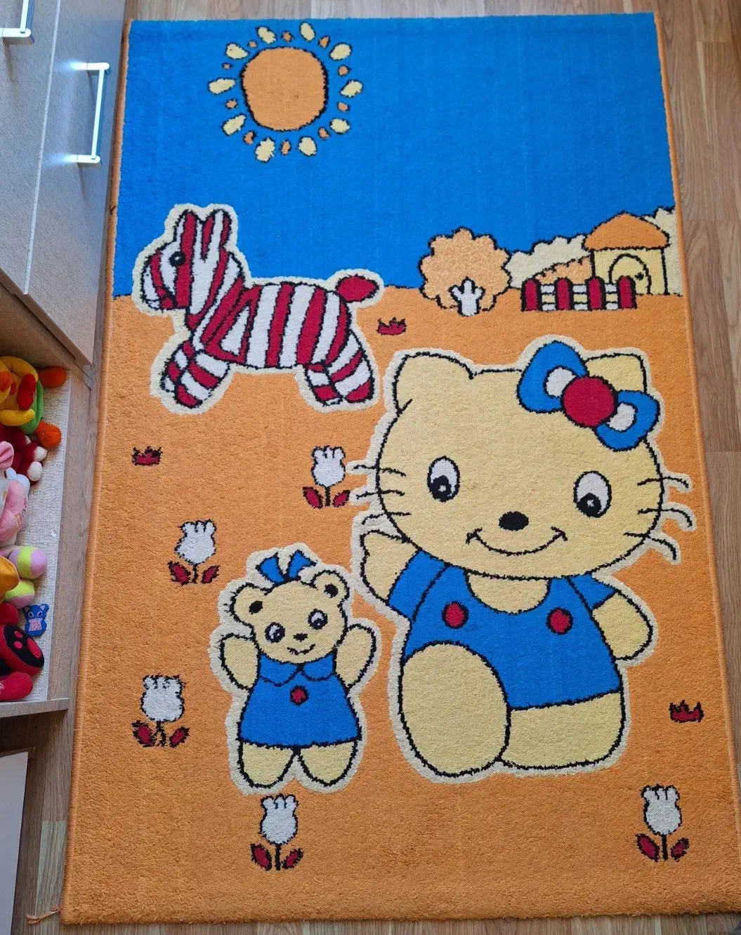 قالیچه و پادری|فرش|کرج, باغستان|دیوار