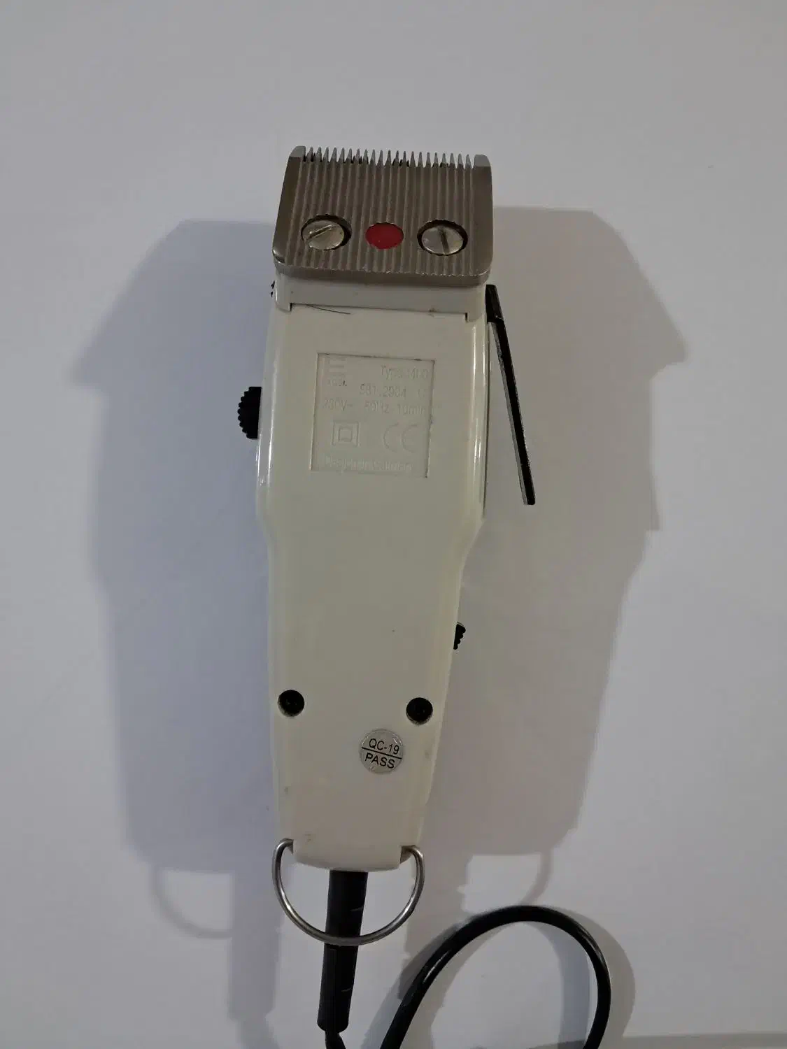 ماشین اصلاح موی سر موزر قدیمی اصل|آرایشی، بهداشتی، درمانی|فولادشهر, C8|دیوار