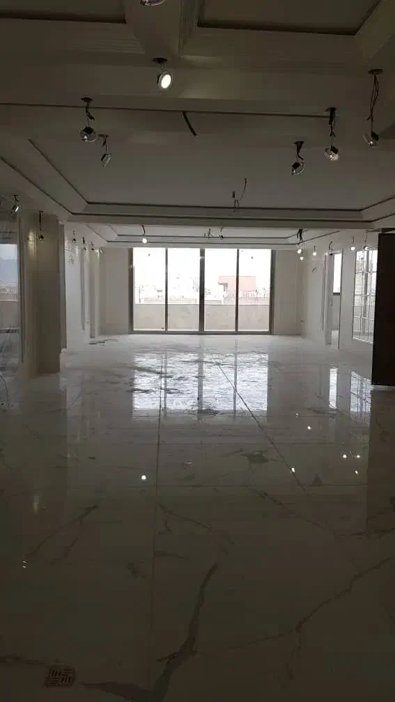 اکواریوم نور/135متری/سه خواب/برفضای سبز/مخابرات|فروش آپارتمان|اصفهان, طامه|دیوار