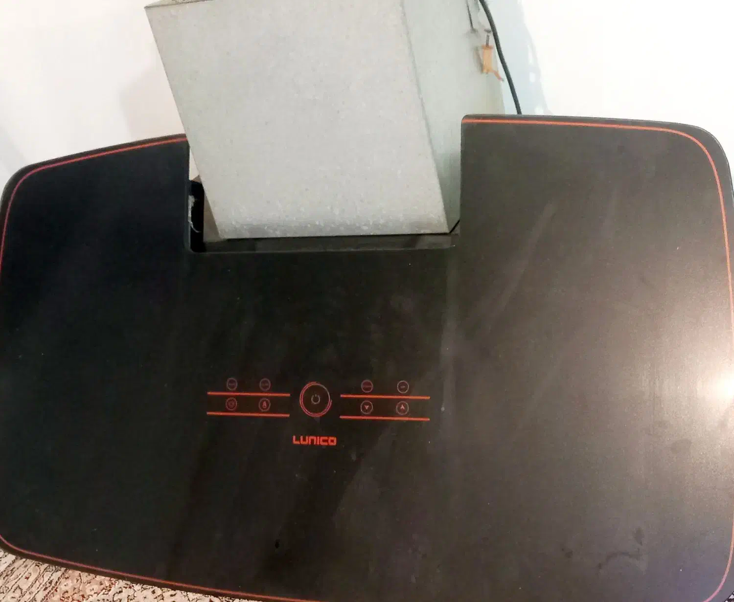 هود در حد نو|هود|مرند, |دیوار