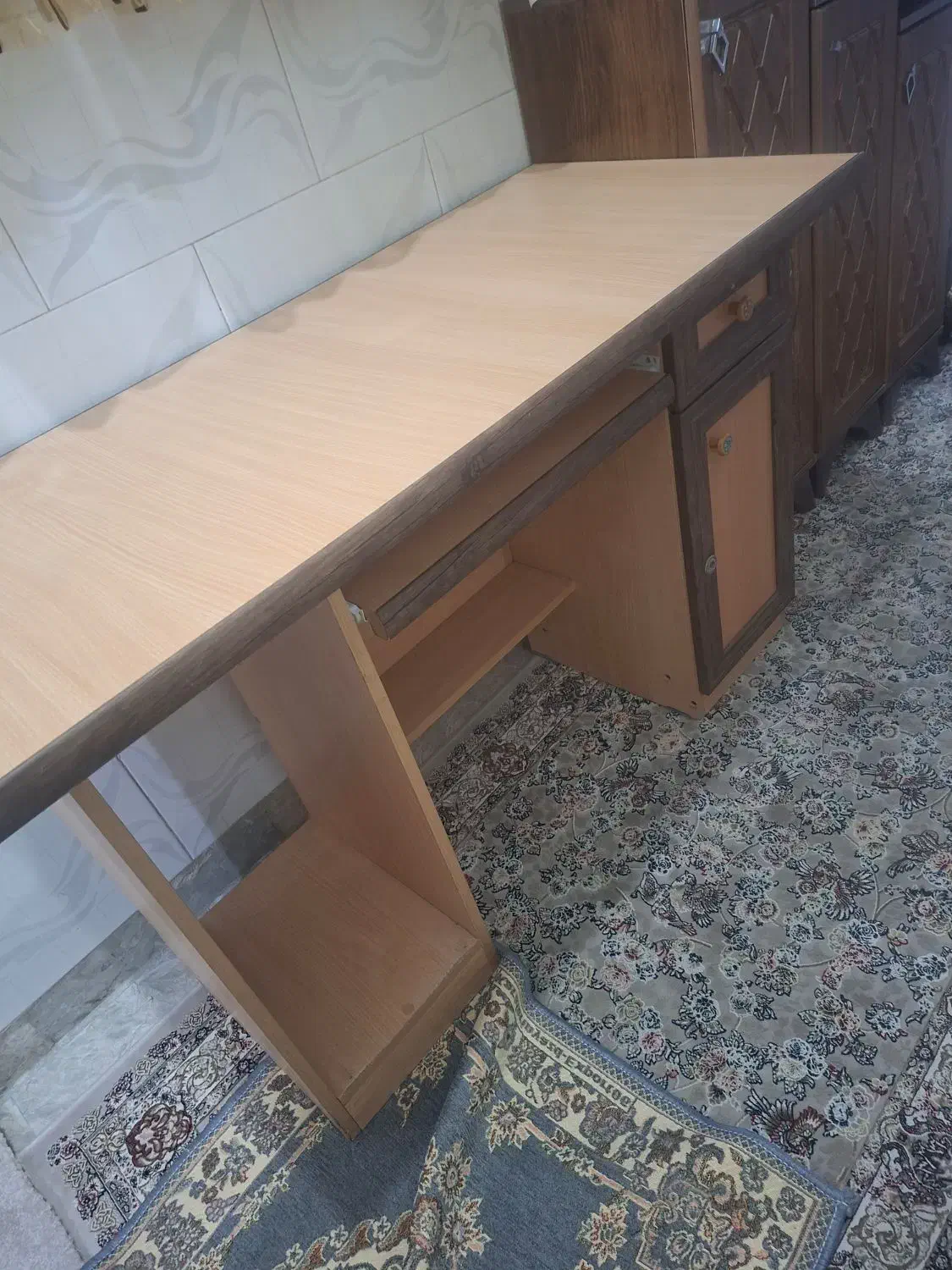 میز سیستم یا تحریر|میز تحریر و کامپیوتر|اراک, |دیوار