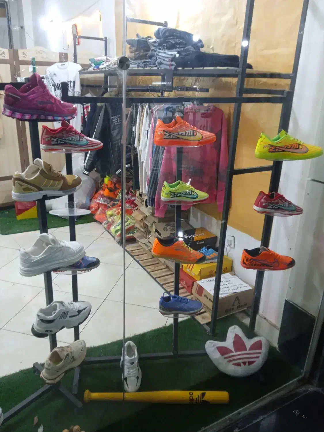 نیازمندسرمایهدرگردش|استخدام مالی، حسابداری، حقوقی|سهند, |دیوار