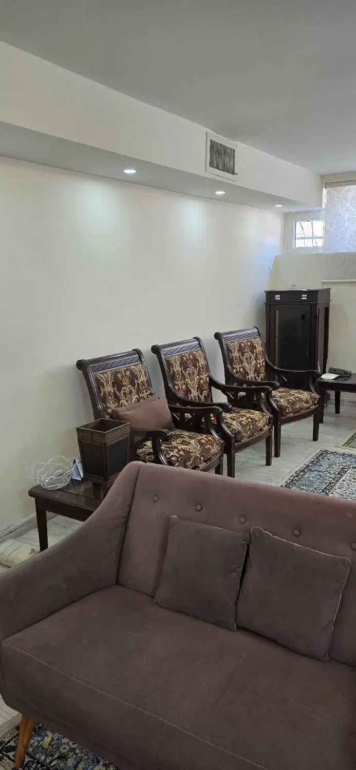 مبل چوبی نه(۹) نفره در حد|مبلمان خانگی و میز عسلی|تهران, افسریه جنوبی|دیوار