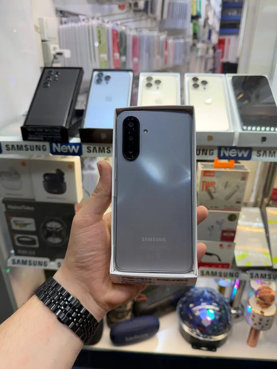 a17 256 ram8|موبایل|رشت, بازار|دیوار