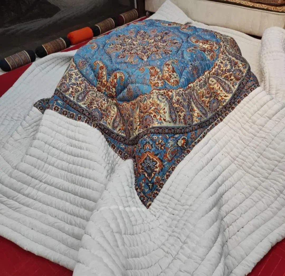 لحاف کرسی نقش انار سلطنتی ابعاد 4 در 4 متر مربع|رختخواب، بالش، پتو|تهران, شهید رجایی|دیوار