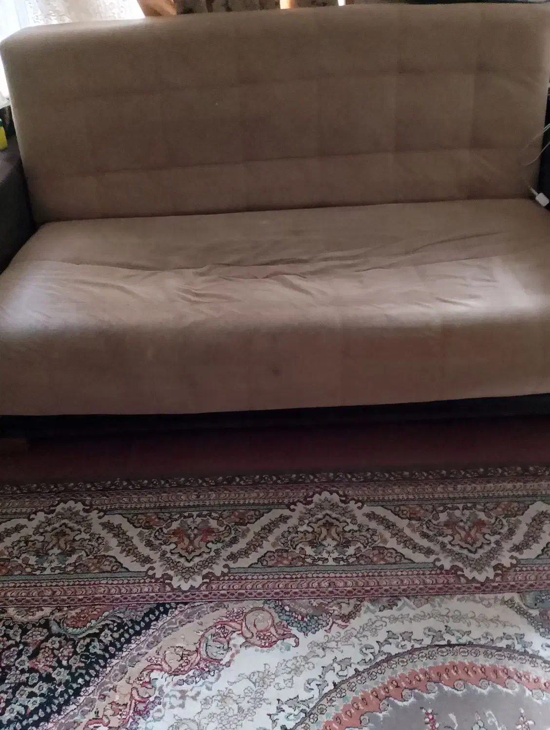 خوب|مبلمان خانگی و میز عسلی|شیراز, گل سرخ|دیوار