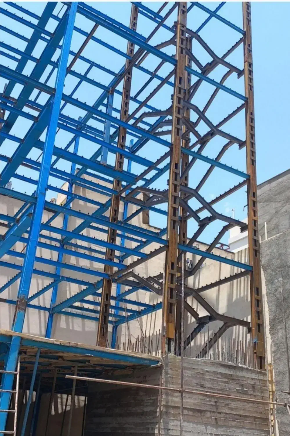 جوشکاری اسکلت وکار مهندسی غیر مهندسی|خدمات پیشه و مهارت|نیشابور, شهید بهشتی|دیوار