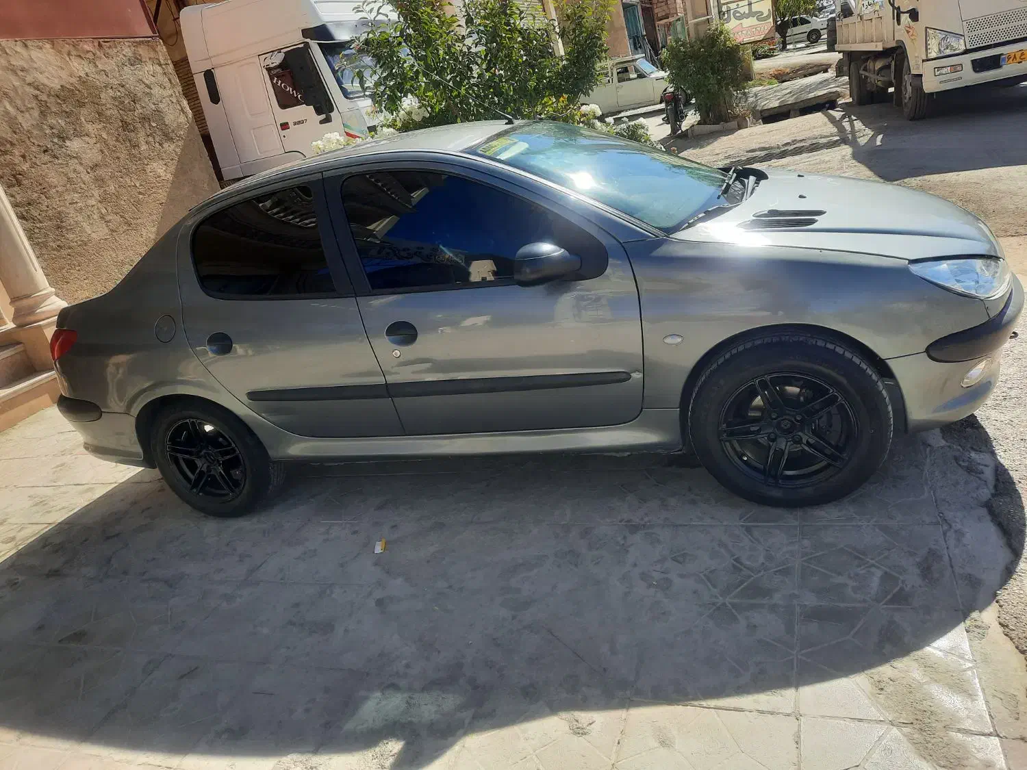 پژو۲۰۶صندوقدارچیده|خودرو سواری و وانت|فارسان, |دیوار