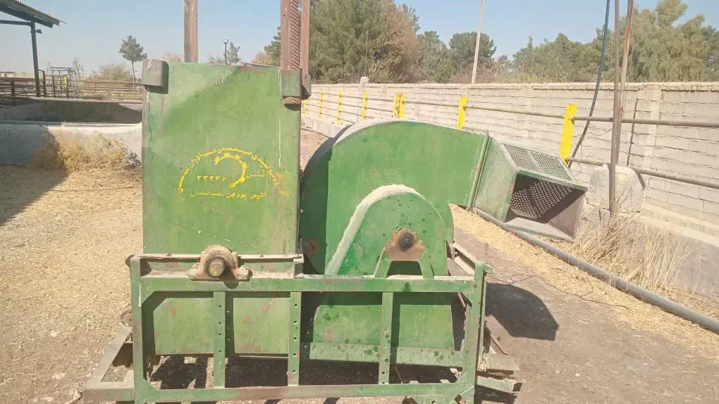 دستگاه خرمن کوب مخصوص لوبیا نخود کنجد|ماشین‌آلات صنعتی|مرودشت, کوشک|دیوار