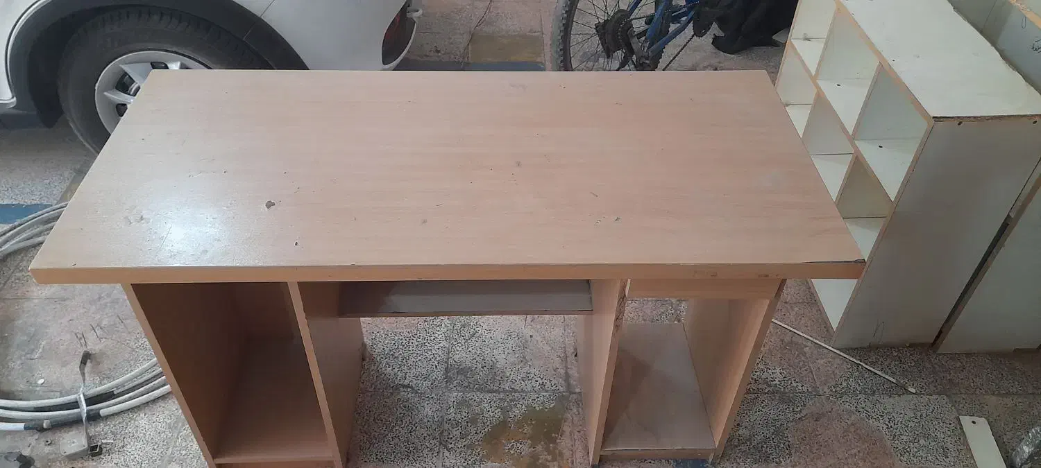 میز کامپیوتر  درحدنو قیمت توافقی|میز تحریر و کامپیوتر|شهریار, شهریار|دیوار