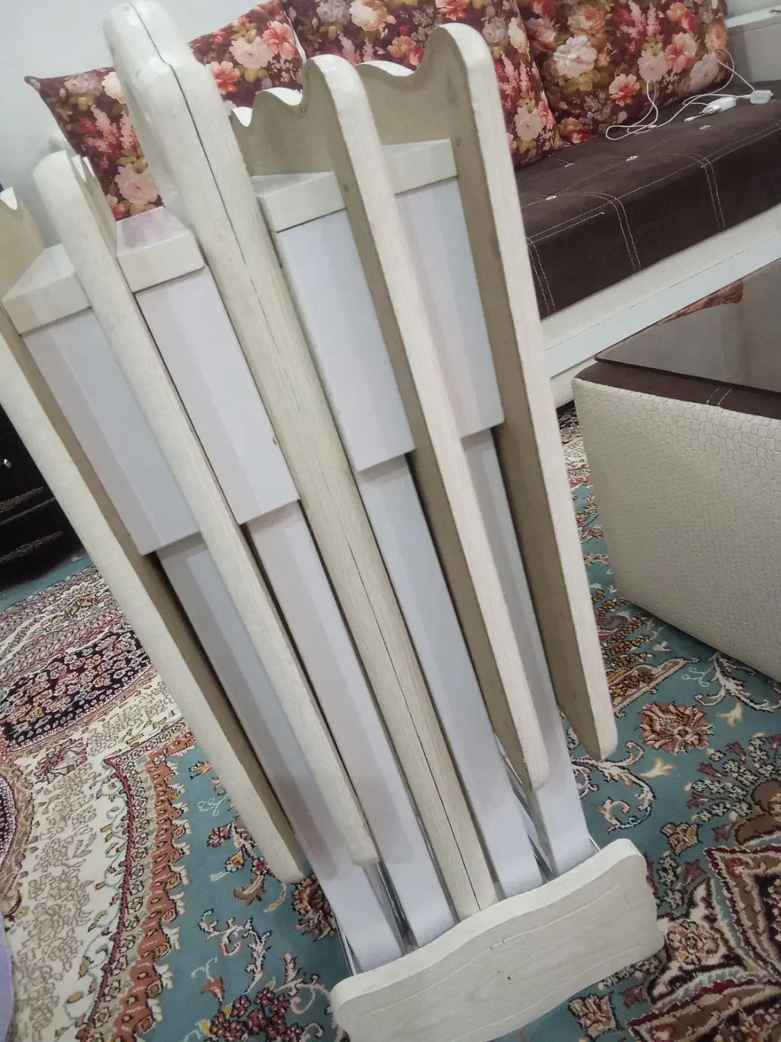 جلو مبلی ومیزعسلی|مبلمان خانگی و میز عسلی|اسلام‌شهر, شهرک قائمیه|دیوار