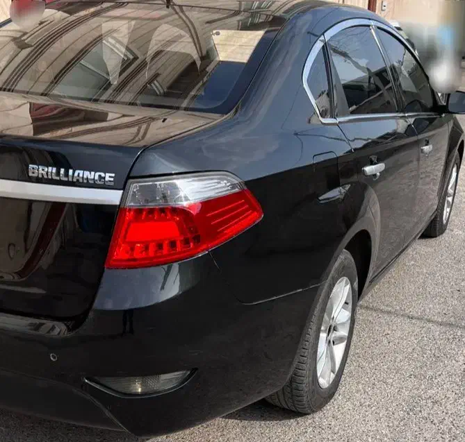 برلیانس ۳۳۰ اتومات ۱۶۵۰ مدل ۹۷ درجه۱|خودرو سواری و وانت|قائمشهر, |دیوار