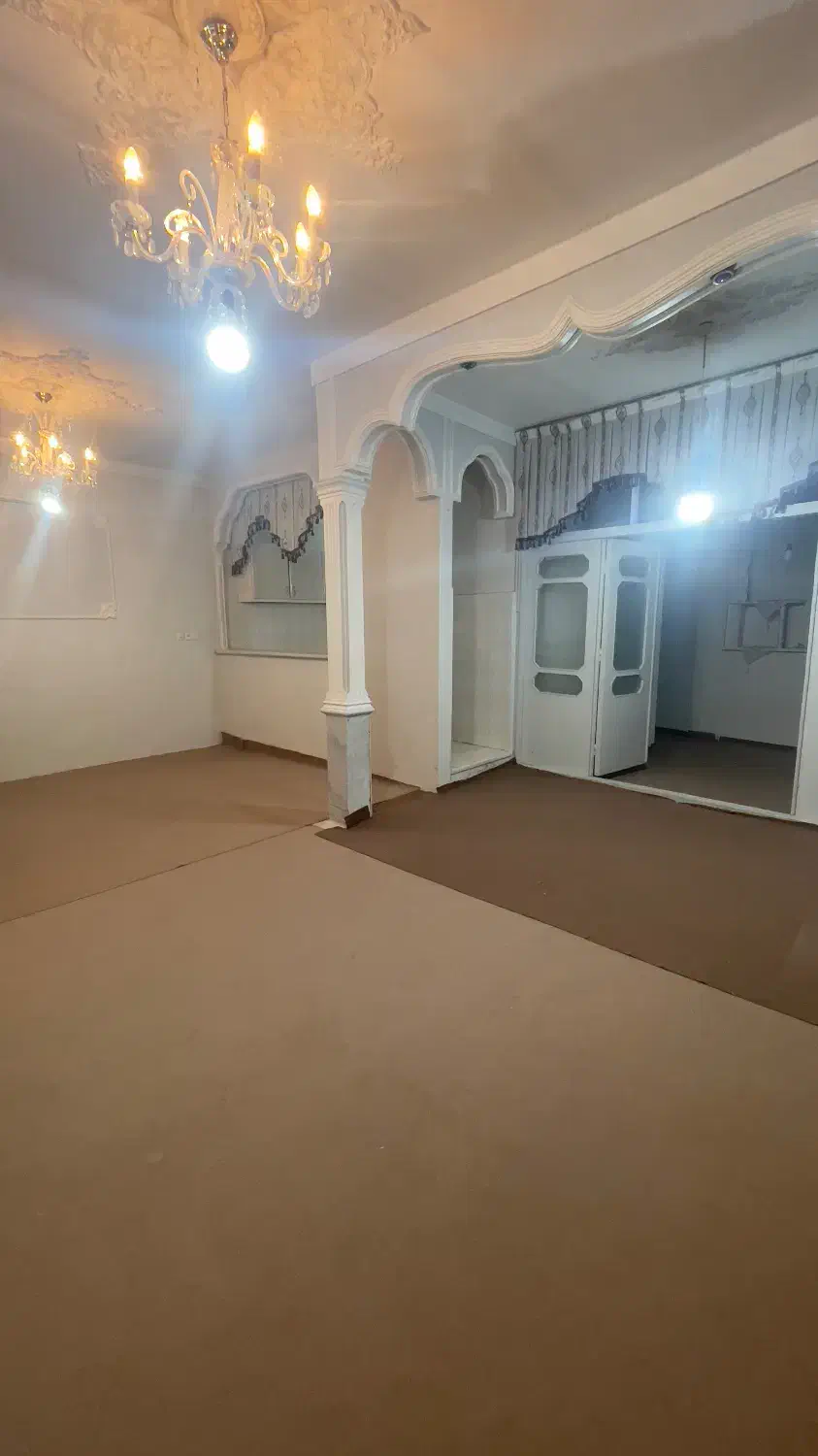 دربست.امجدیه . نوبهار خوانساری 100متر بنا 180|اجارهٔ خانه و ویلا|زنجان, |دیوار