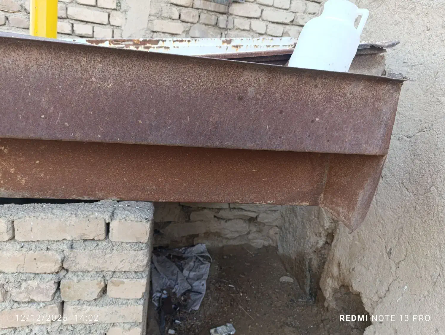 کفی و باربند مزدا|قطعات یدکی و لوازم جانبی|شراء, |دیوار