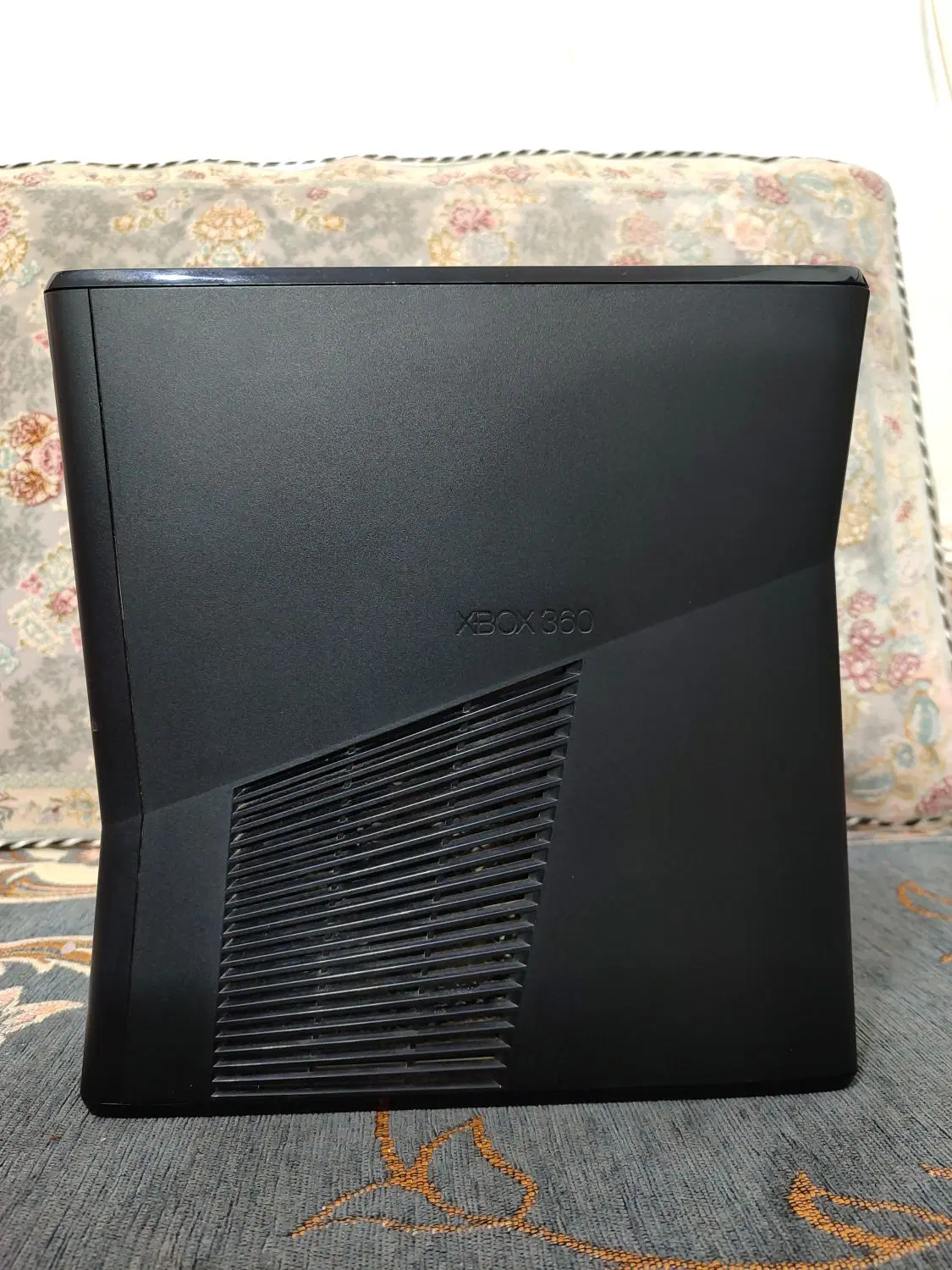 Xbox 360 اسلیم کپی خور 320گیگ کینکت دار|کنسول، بازی ویدئویی و آنلاین|قم, علی آباد سعدگان|دیوار