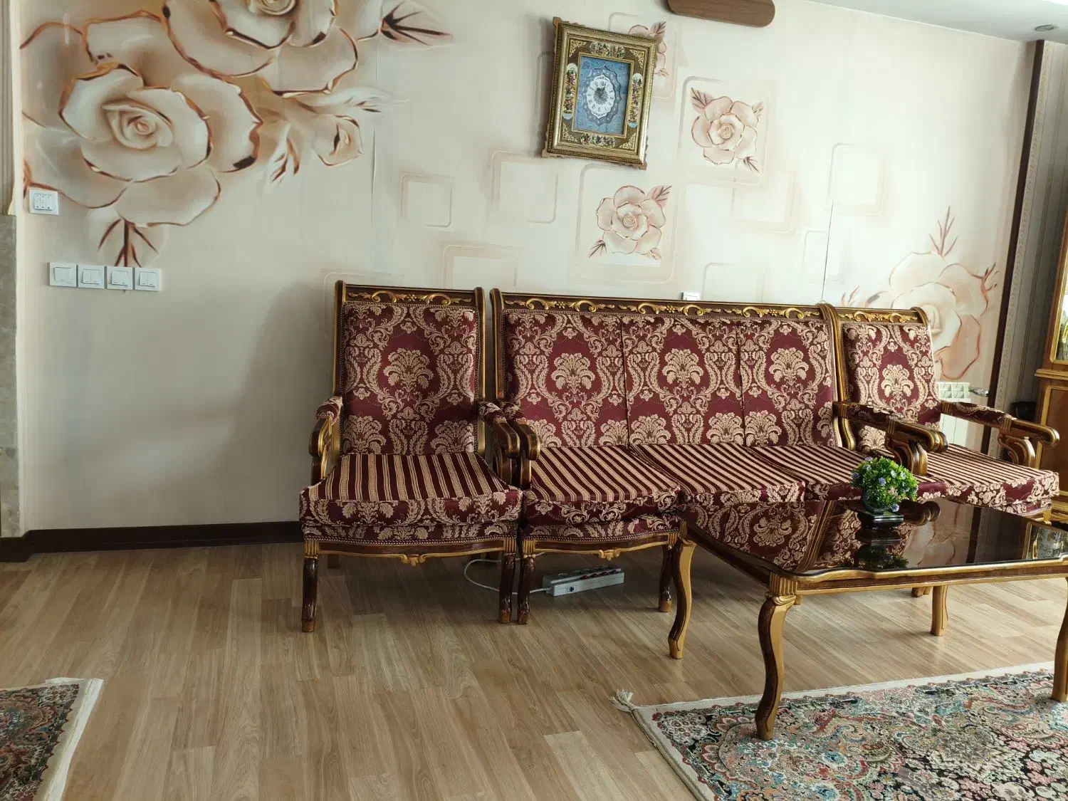 مبل|مبلمان خانگی و میز عسلی|پردیس, فاز ۴|دیوار