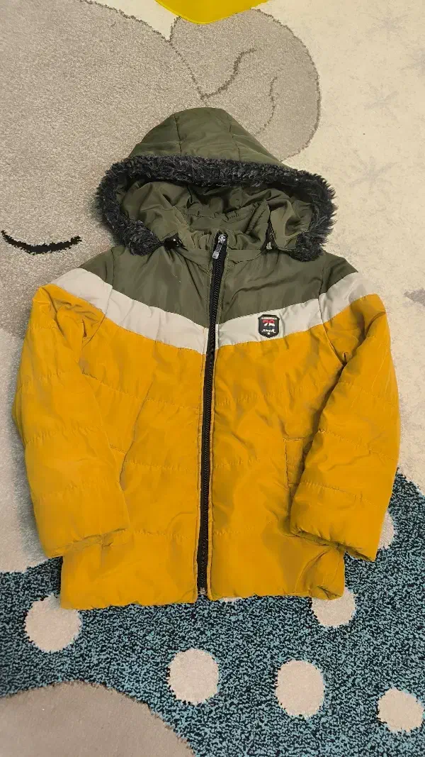 کاپشن بچگانه|کفش و لباس بچه|مشهد, شیرودی|دیوار