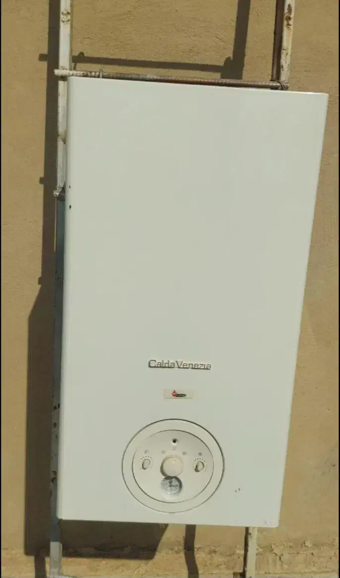 تعمیرات تخصصی پکیج و آبگرمکن دیواری|خدمات پیشه و مهارت|الیگودرز, |دیوار