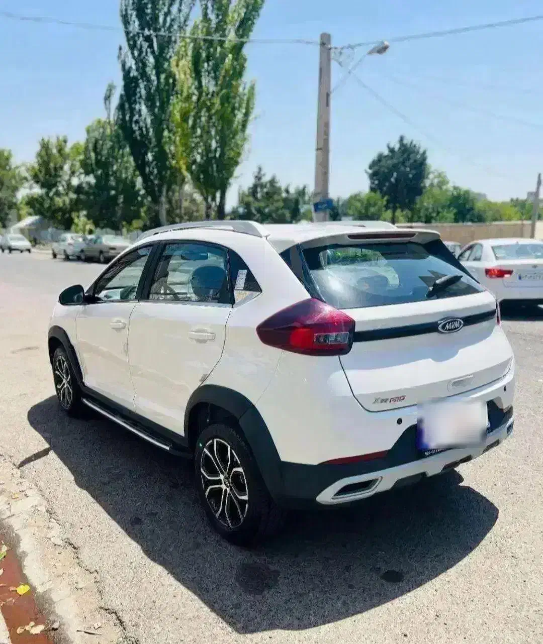 X22 pro کم کار|خودرو سواری و وانت|همدان, |دیوار