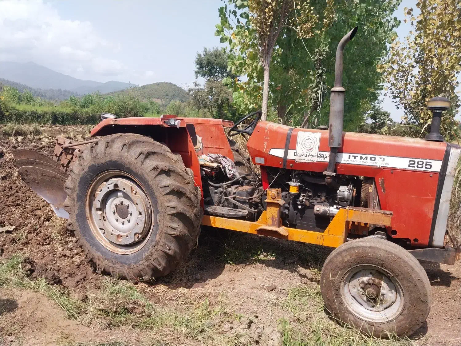 تراکتور بیل دار مدل ۸۶|ماشین‌آلات صنعتی|رشت, استادسرا|دیوار