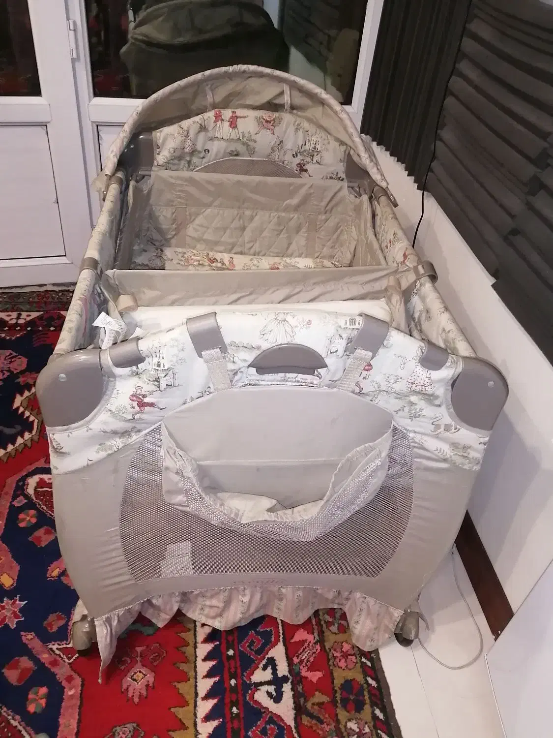 تخت پارک ایون فلو|تخت و صندلی بچه|تهران, دانشگاه شریف|دیوار