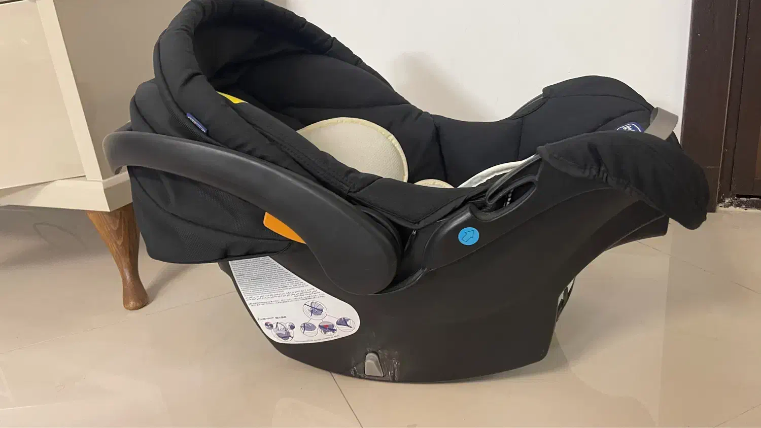 کریر نوزاد چیکو|کالسکه و لوازم جانبی|بابل, |دیوار