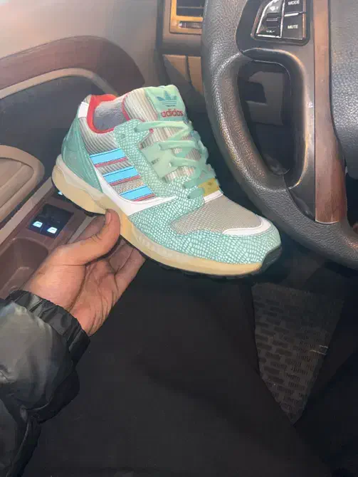 Zx8000اتمس هیدار|کیف، کفش، کمربند|تهران, میدان میوه و تره‌بار مرکزی|دیوار